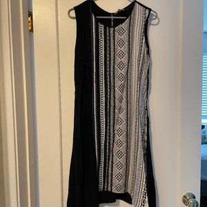 Black & White Geometric Midi Dress